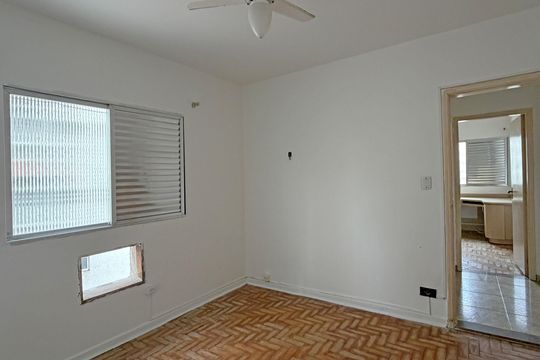 Quarto 2 de apartamento para alugar com 2 quartos, 65m² em José Menino, Santos