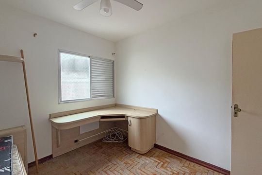 Quarto 1 de apartamento para alugar com 2 quartos, 65m² em José Menino, Santos