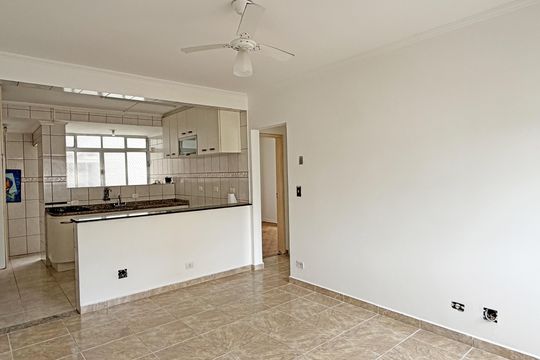 Sala de apartamento para alugar com 2 quartos, 65m² em José Menino, Santos