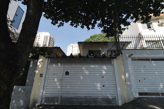 Fachada de casa para alugar com 2 quartos, 150m² em Vila Mariana, São Paulo