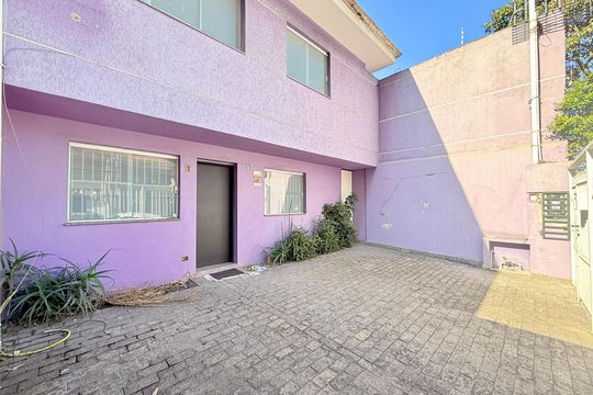 Garagem  de casa para alugar com 4 quartos, 173m² em Jardim das Acacias, São Paulo