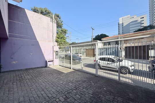Garagem de casa para alugar com 4 quartos, 173m² em Jardim das Acacias, São Paulo