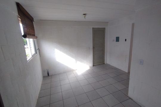 Sala de apartamento para alugar com 2 quartos, 45m² em Estância Velha, Canoas