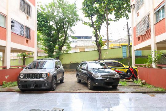 Garagem de apartamento para alugar com 2 quartos, 61m² em Inhaúma, Rio de Janeiro