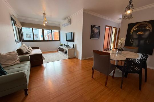 Apartamento para alugar com 2 quartos, 72m² em Moinhos de Vento, Porto Alegre