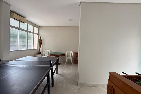 Área comum de apartamento para alugar com 1 quarto, 50m² em Barra Funda, Guarujá