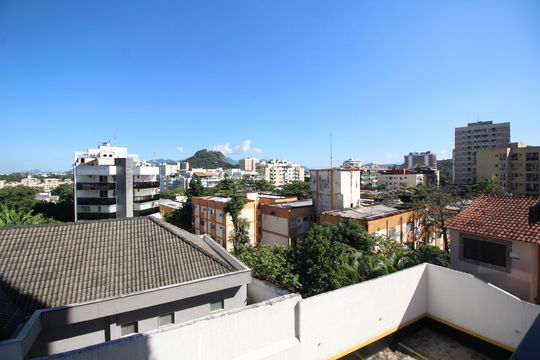 Sala - Vista de apartamento à venda com 2 quartos, 117m² em Freguesia (jacarepaguá), Rio de Janeiro