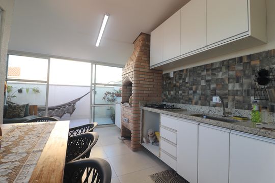 Cozinha de apartamento à venda com 2 quartos, 110m² em Parque Erasmo Assunção, Santo André