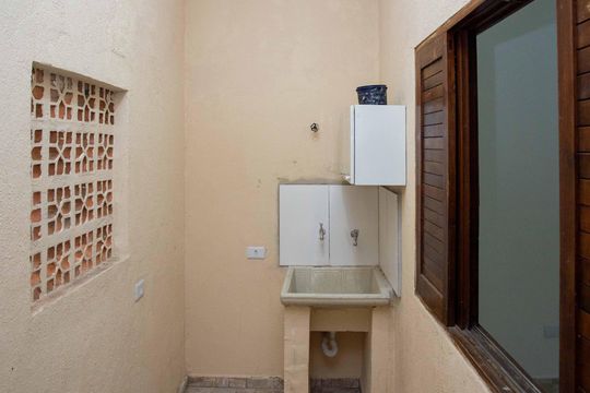 Área de Serviço de casa para alugar com 2 quartos, 60m² em Taboão, Diadema