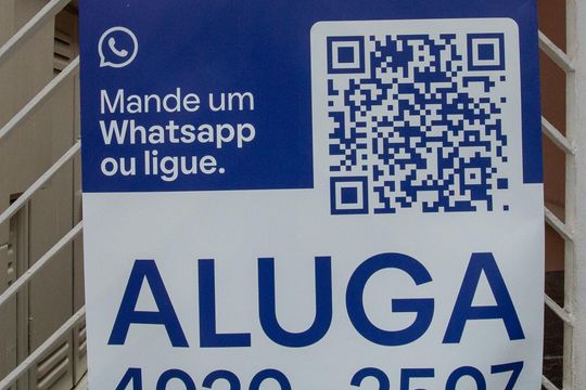 Placa de casa para alugar com 2 quartos, 60m² em Taboão, Diadema