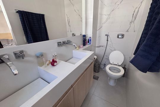 Banheiro do Quarto 1 de apartamento à venda com 3 quartos, 76m² em Recreio dos Bandeirantes, Rio de Janeiro