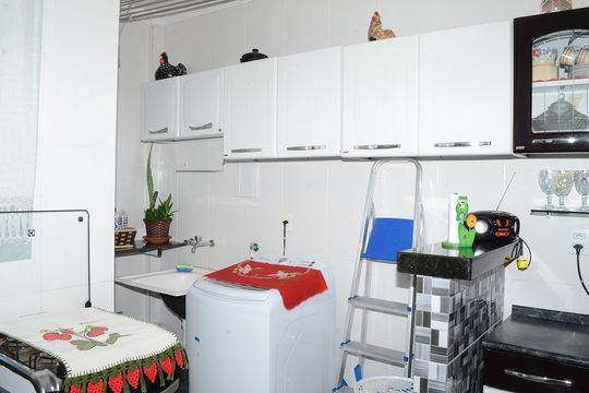 Cozinha e Área de Serviço de apartamento à venda com 3 quartos, 70m² em Jardim Vitoria, Belo Horizonte