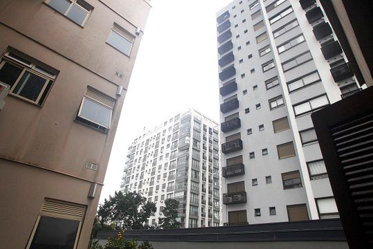 Sala 2 (ou Quarto) Vista de apartamento à venda com 1 quarto, 90m² em Menino Deus, Porto Alegre