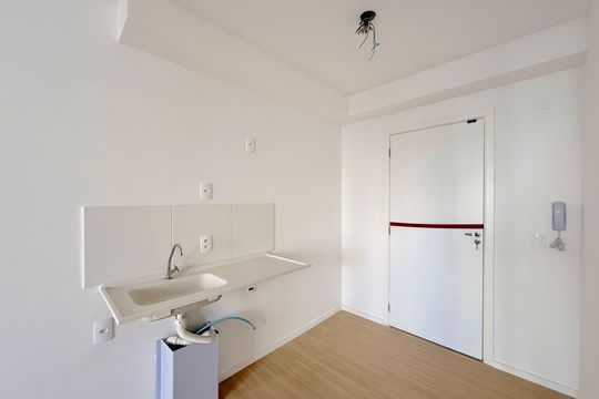 Cozinha de kitnet/studio à venda com 1 quarto, 24m² em Itaim Bibi, São Paulo