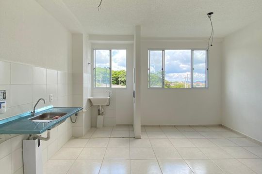 Sala de apartamento para alugar com 2 quartos, 44m² em Jardim dos Comerciários, Belo Horizonte