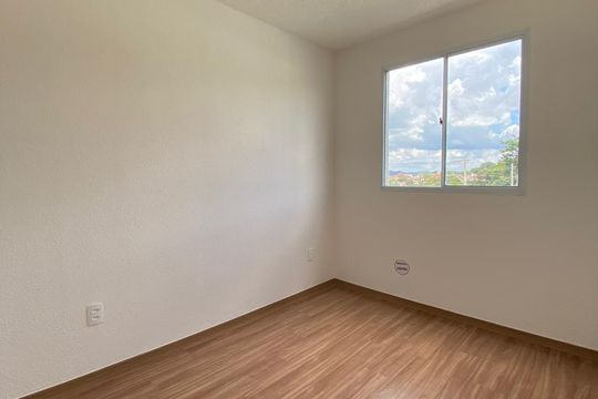 Quarto de apartamento para alugar com 2 quartos, 44m² em Jardim dos Comerciários, Belo Horizonte