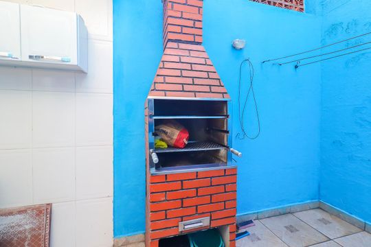 Churrasqueira de casa à venda com 3 quartos, 150m² em Cidade Antônio Estêvão de Carvalho, São Paulo