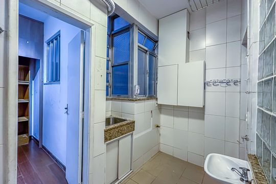 Apartamento à venda com 2 quartos, 80m² em Laranjeiras, Rio de Janeiro