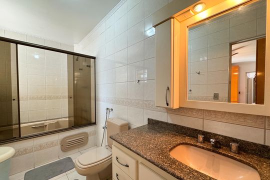 Banheiro - Suíte 2 de casa à venda com 3 quartos, 180m² em Vila Santa Luzia, São Bernardo do Campo