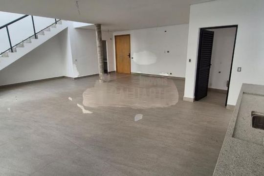 Casa à venda com 4 quartos, 203m² em Jardim Prudência, São Paulo