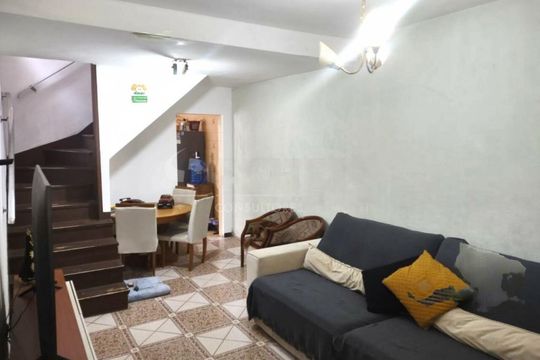Casa à venda com 3 quartos, 142m² em Chácara Santo Antônio (Zona Sul), São Paulo