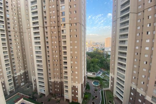 Foto 23 de apartamento à venda com 3 quartos, 85m² em Jardim Tupanci, Barueri