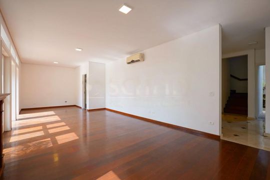 Casa à venda com 4 quartos, 465m² em Retiro Morumbi, São Paulo