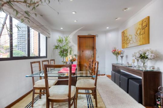 Apartamento à venda com 4 quartos, 236m² em Aclimação, São Paulo
