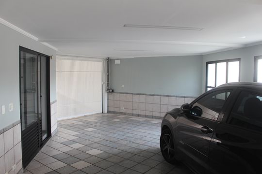 Garagem de casa à venda com 3 quartos, 379m² em Santa Maria, São Caetano do Sul
