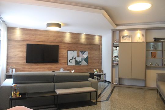 Casa à venda com 3 quartos, 379m² em Santa Maria, São Caetano do Sul