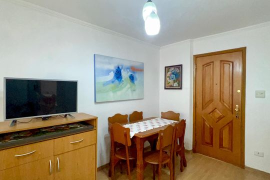 Sala de apartamento à venda com 2 quartos, 50m² em Alto de Pinheiros, São Paulo
