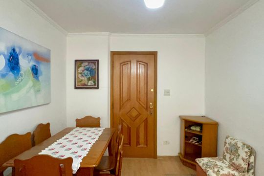 Sala de apartamento à venda com 2 quartos, 50m² em Alto de Pinheiros, São Paulo