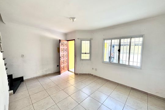 Sala de casa para alugar com 2 quartos, 300m² em Jardim Brasilia, São Paulo