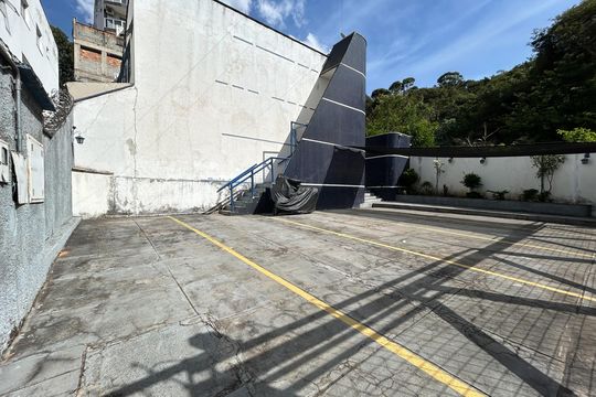 Kitnet/Studio à venda com 1 quarto, 35m² em Álvaro Camargos, Belo Horizonte