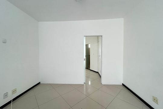 Kitnet/Studio à venda com 1 quarto, 35m² em Álvaro Camargos, Belo Horizonte