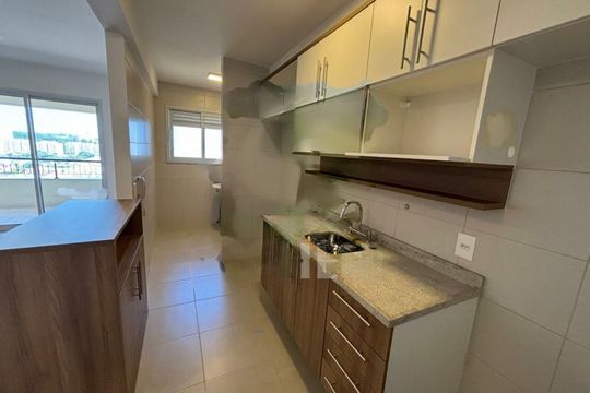 Apartamento à venda com 2 quartos, 66m² em Vila Emir, São Paulo