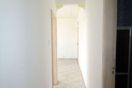 Corredor de apartamento à venda com 2 quartos, 52m² em Vila da Penha, Rio de Janeiro