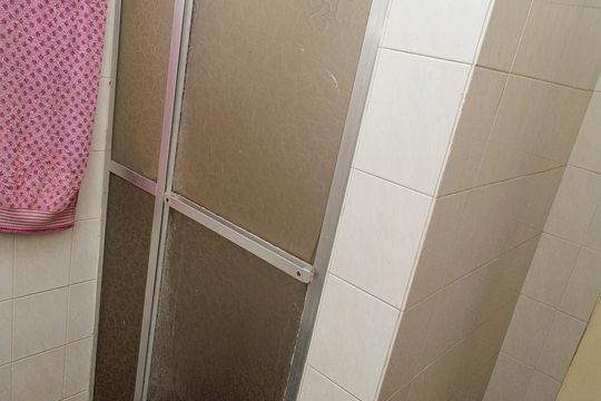 Banheiro de casa para alugar com 6 quartos, 352m² em Campo Grande, Rio de Janeiro