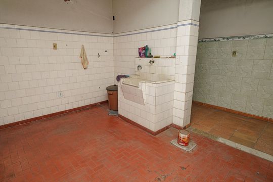 Área de Serviço de casa para alugar com 6 quartos, 352m² em Campo Grande, Rio de Janeiro