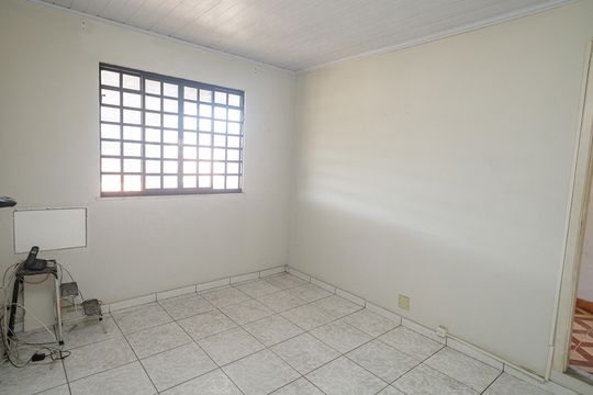 Sala de casa à venda com 6 quartos, 352m² em Campo Grande, Rio de Janeiro
