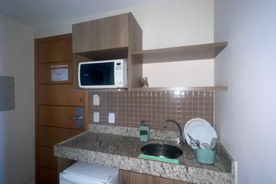 Cozinha de apartamento para alugar com 1 quarto, 32m² em Centro, Duque de Caxias