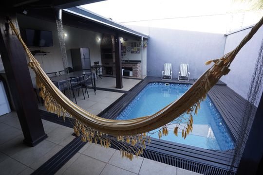 Casa à venda com 3 quartos, 210m² em Jardim Atlântico, Goiânia