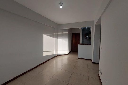 Sala de apartamento para alugar com 2 quartos, 61m² em Jardim Atlântico, Florianópolis