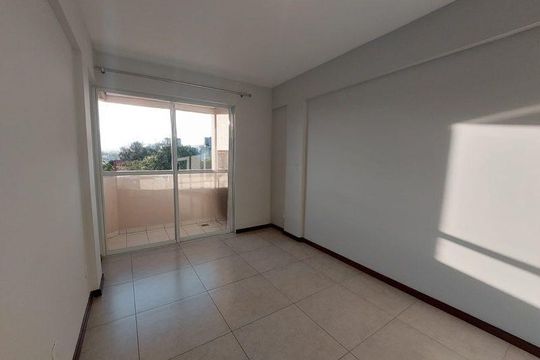 Sala de apartamento para alugar com 2 quartos, 61m² em Jardim Atlântico, Florianópolis