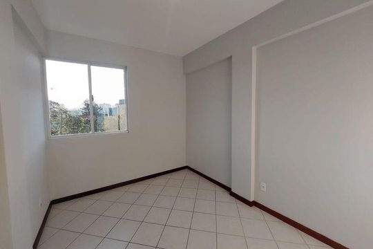 Quarto 1 de apartamento para alugar com 2 quartos, 61m² em Jardim Atlântico, Florianópolis
