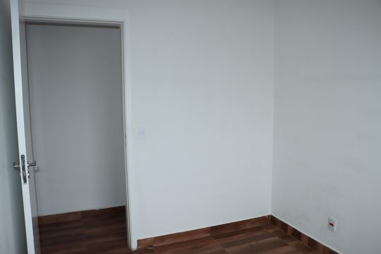 Apartamento para alugar com 2 quartos, 48m² em Lajeado, Cotia