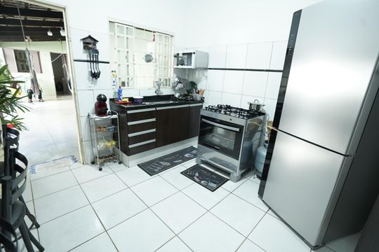 Casa à venda com 2 quartos, 180m² em Jardim Marques de Abreu, Goiânia