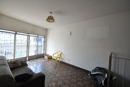 Sala de casa à venda com 3 quartos, 452m² em Tremembé, São Paulo