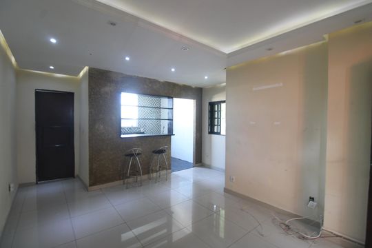 Casa para alugar com 2 quartos, 120m² em Tanque, Rio de Janeiro