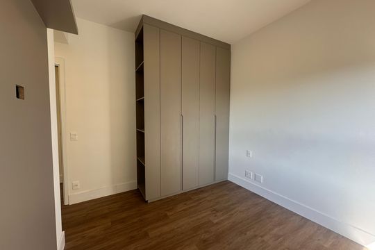 Suíte 2 de apartamento para alugar com 4 quartos, 245m² em Alphaville Conde Ii, Barueri